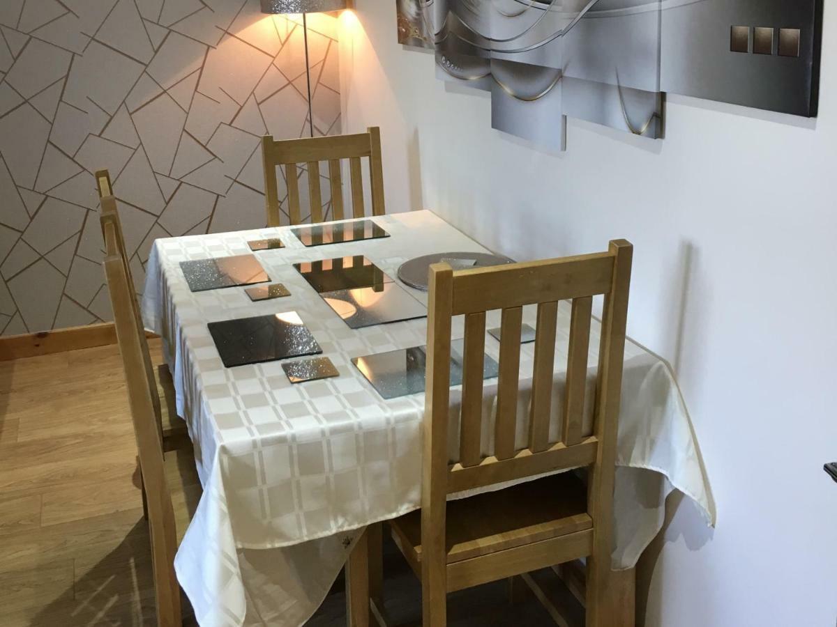 Azim And Suzi'S City Centre Apartment אינברנס מראה חיצוני תמונה